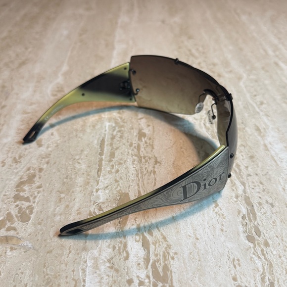 Dior Western Mask Sunglasses Brown - Picture 11 of 15